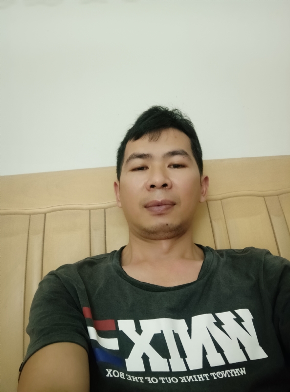 小伙子的第四张照片--桂林相亲服务中心