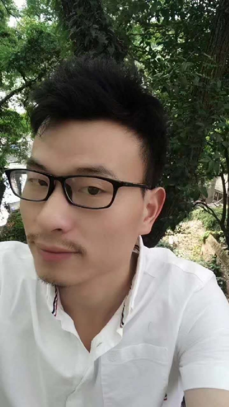 真心找女友的第一张照片--桂林相亲服务中心