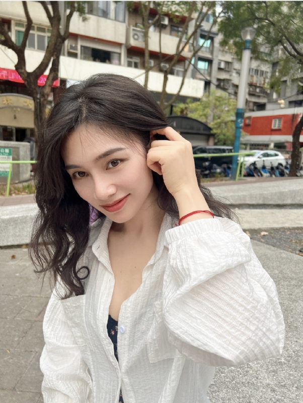韵韵的第一张照片--桂林相亲服务中心