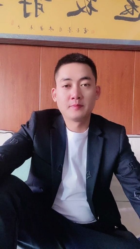 李泽胜的第一张照片--桂林相亲服务中心