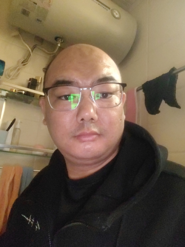 小胖子的第一张照片--桂林相亲服务中心