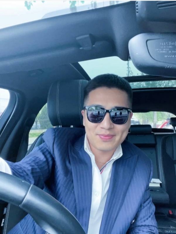 Andy的第一张照片--桂林相亲服务中心