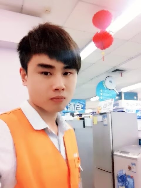 罗自强的第一张照片--桂林相亲服务中心
