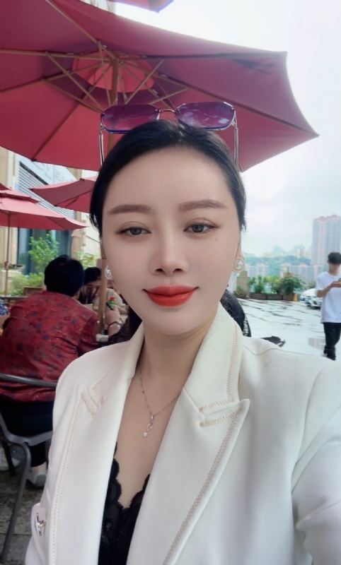 Angela的第一张照片--桂林相亲服务中心