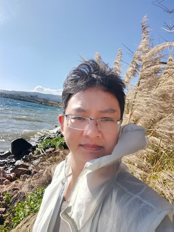 梅安歌的第一张照片--桂林相亲服务中心
