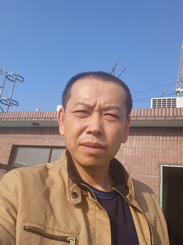 红尘逐浪的第一张照片--桂林相亲服务中心