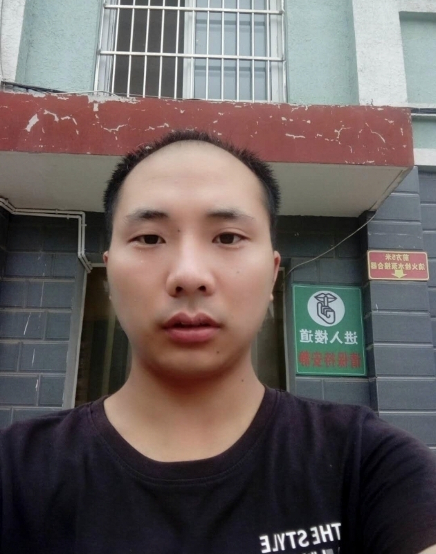 亮亮的第一张照片--桂林相亲服务中心