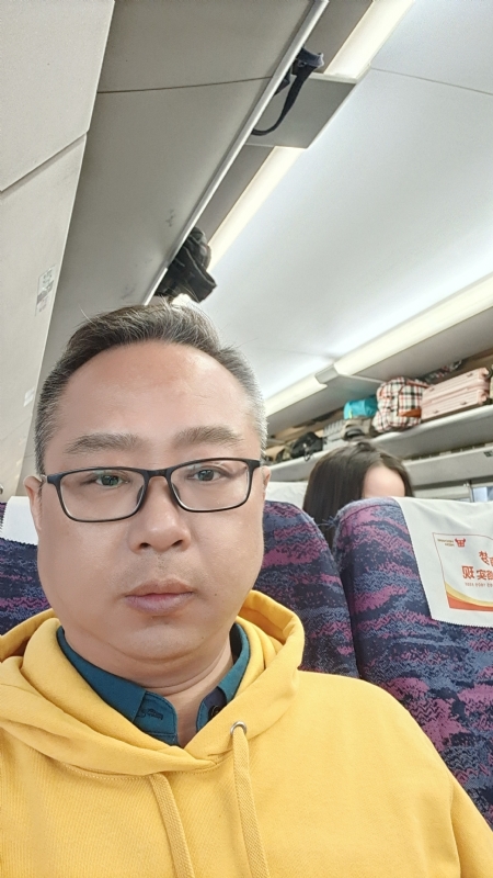 流浪的云的第二张照片--桂林相亲服务中心