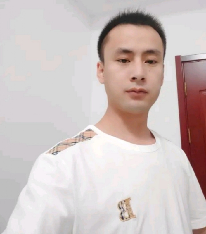 海阔天空的第一张照片--桂林相亲服务中心