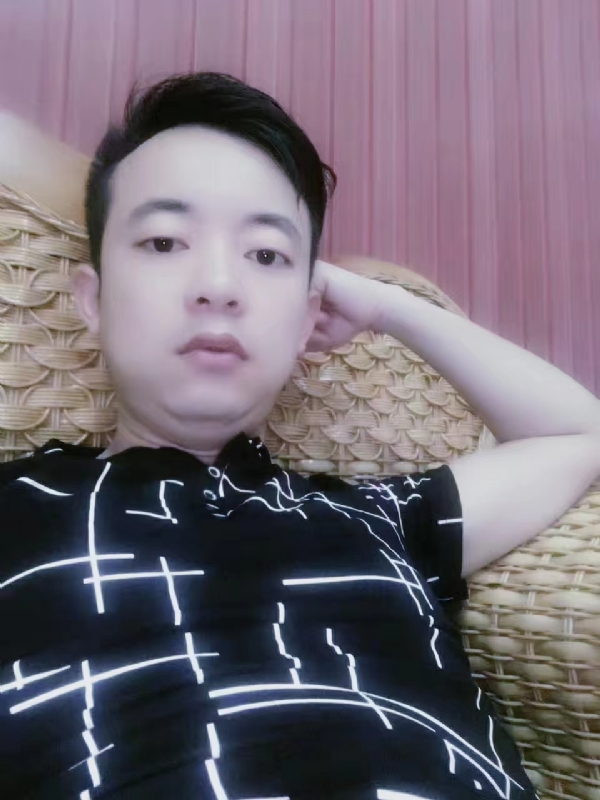 恋上一座城的第一张照片--桂林相亲服务中心