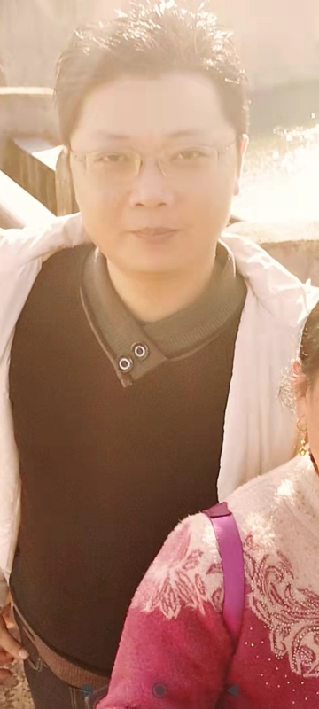邓生的第二张照片--桂林相亲服务中心