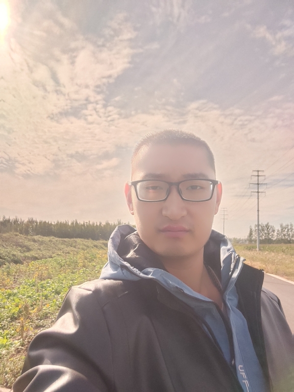 温暖胸膛的第一张照片--桂林相亲服务中心