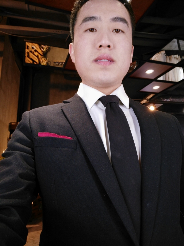 很差劲的第一张照片--桂林相亲服务中心
