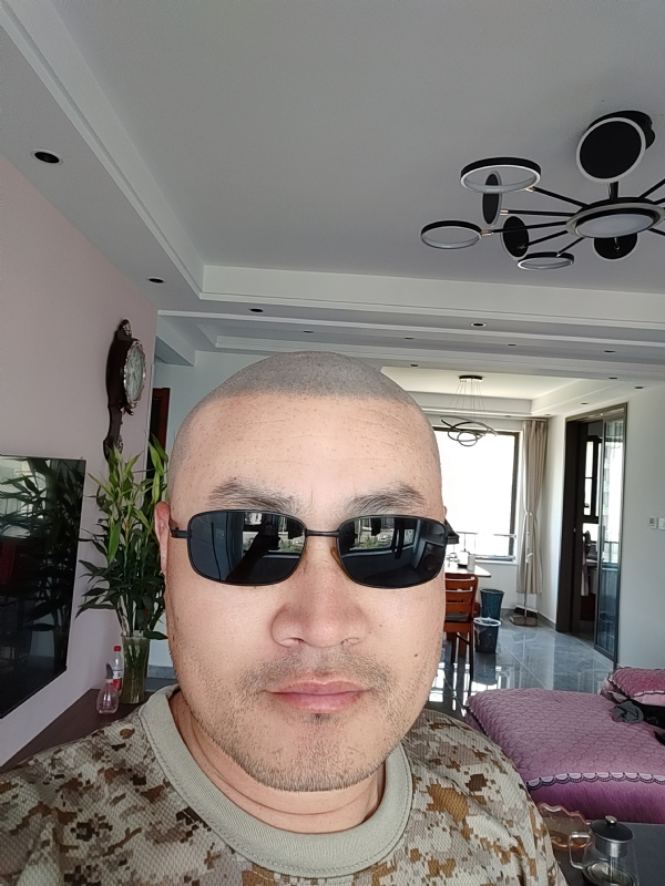 涛涛手写的第一张照片--桂林相亲服务中心