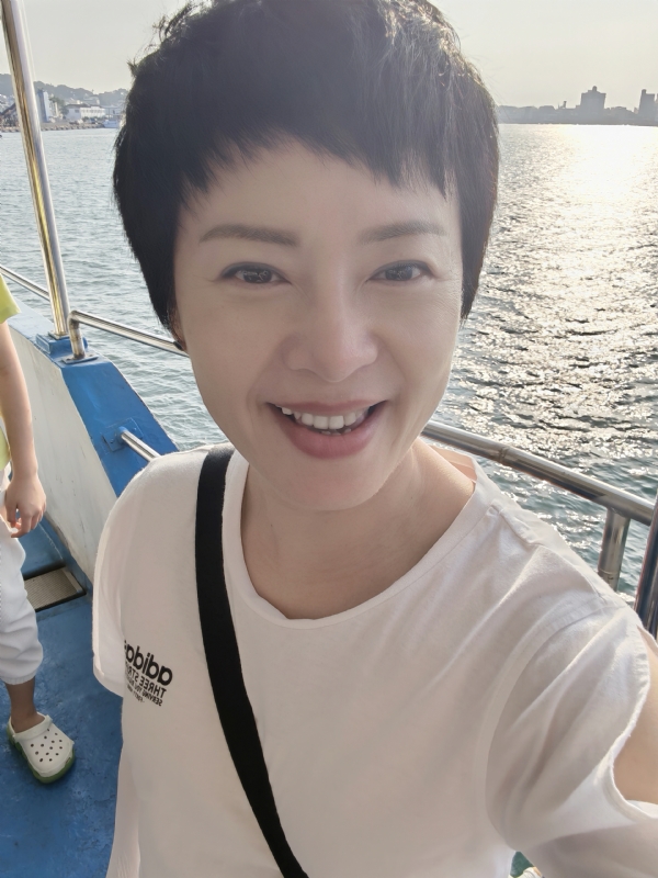 Tina的第一张照片--桂林相亲服务中心