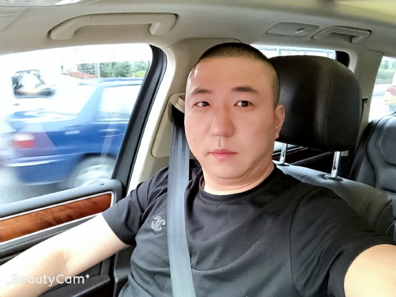 路人甲的第一张照片--桂林相亲服务中心