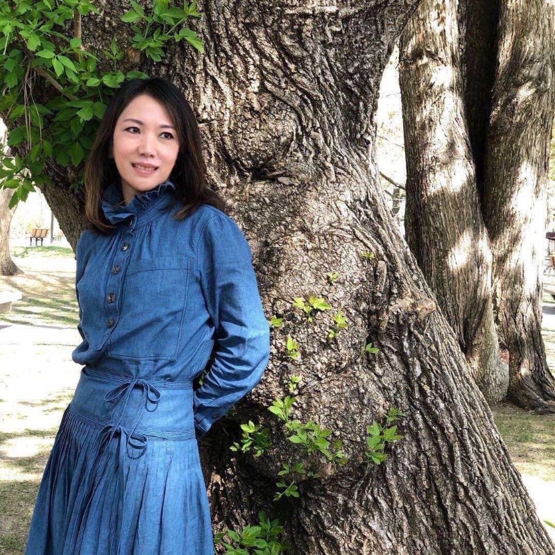 李芷瑩的第一张照片--桂林相亲服务中心