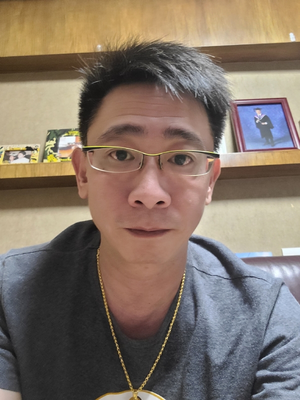 Kam的第一张照片--桂林相亲服务中心