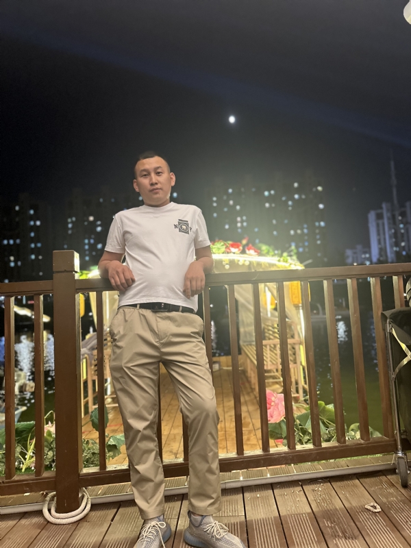 大超的第一张照片--桂林相亲服务中心