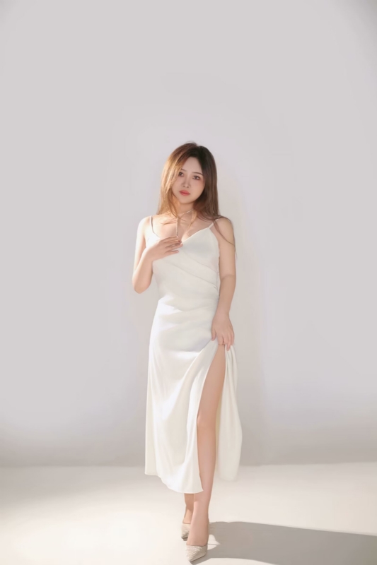 李淼的第三张照片--桂林相亲服务中心