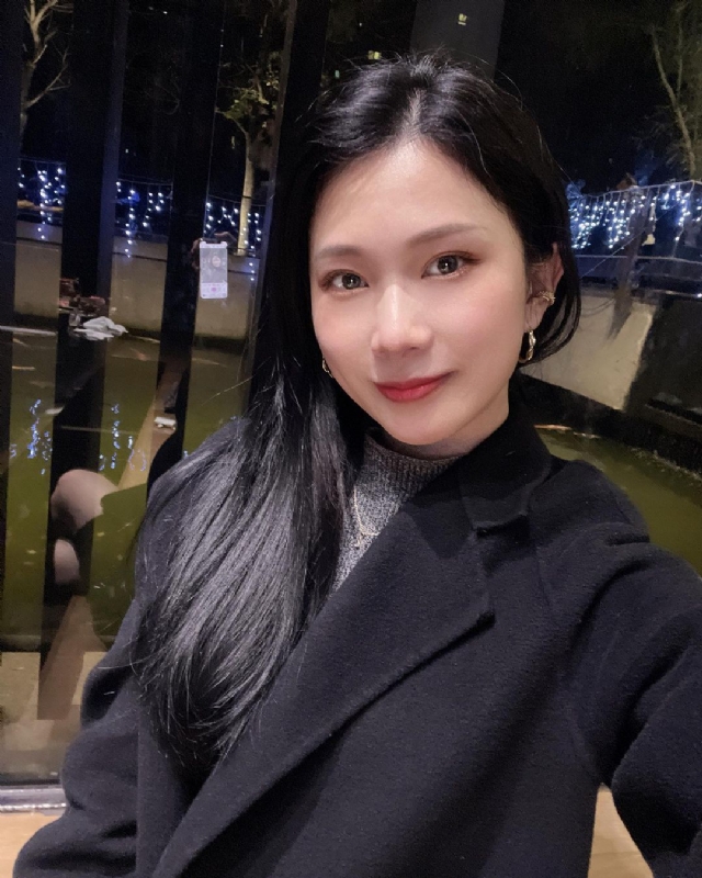 欣欣向荣的第一张照片--桂林相亲服务中心