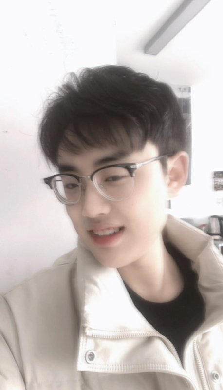 梁21的第二张照片--桂林相亲服务中心