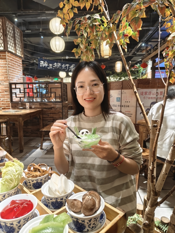 初秋的第二张照片--桂林相亲服务中心