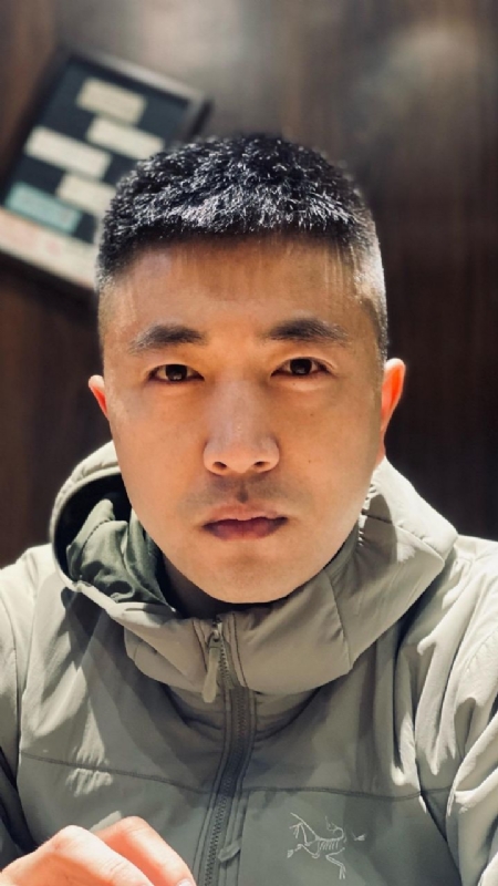 山中何缘的第一张照片--桂林相亲服务中心