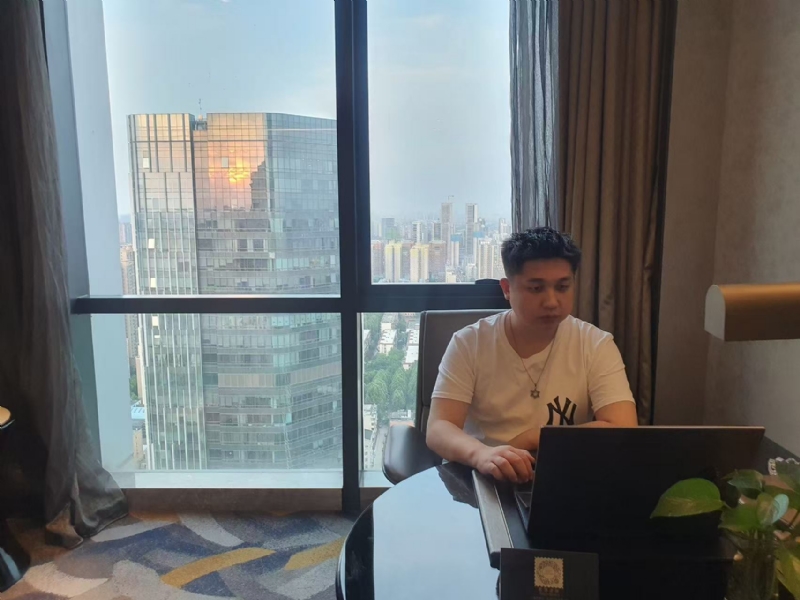 ying的第一张照片--桂林相亲服务中心