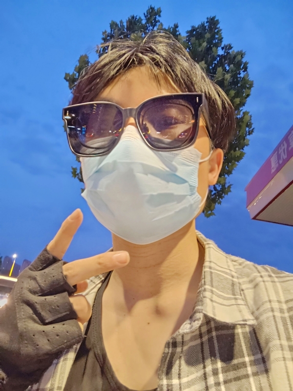 俊哒哒哒的第二张照片--桂林相亲服务中心