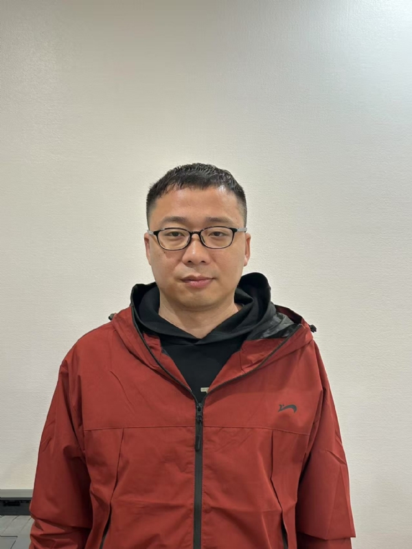 小石头的第一张照片--桂林相亲服务中心