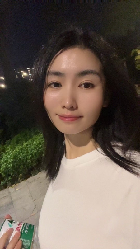 pan的第一张照片--桂林相亲服务中心