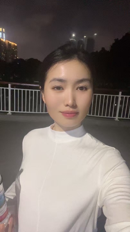 pan的第三张照片--桂林相亲服务中心
