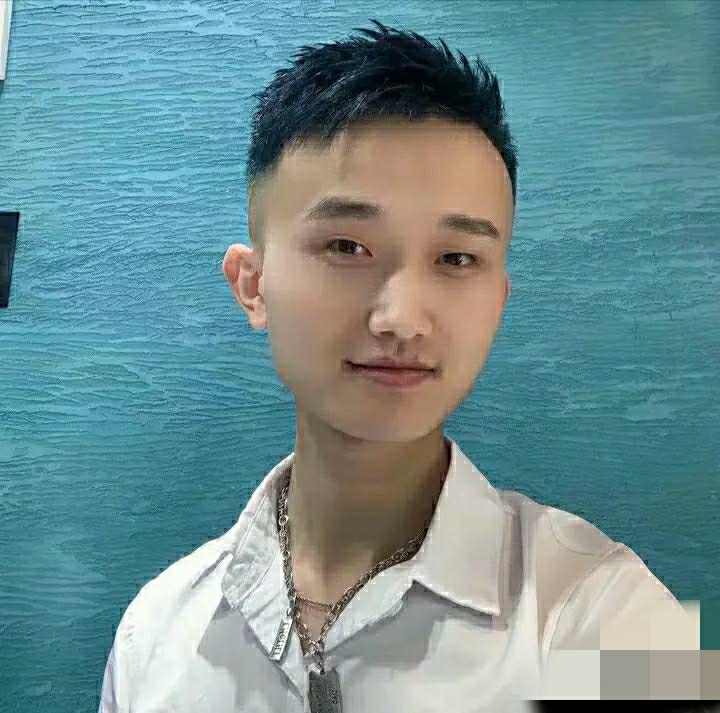 小哥哥的第一张照片--桂林相亲服务中心