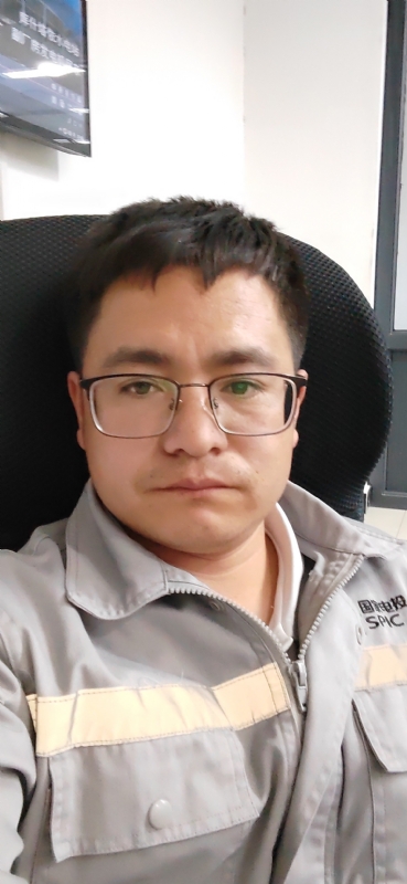 苏先生的第三张照片--桂林相亲服务中心