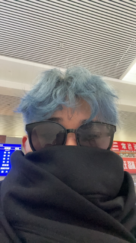 平行线的第一张照片--桂林相亲服务中心
