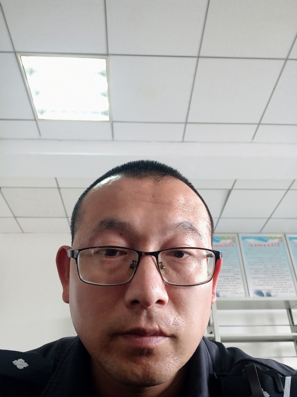 布鲁斯贺的第三张照片--桂林相亲服务中心