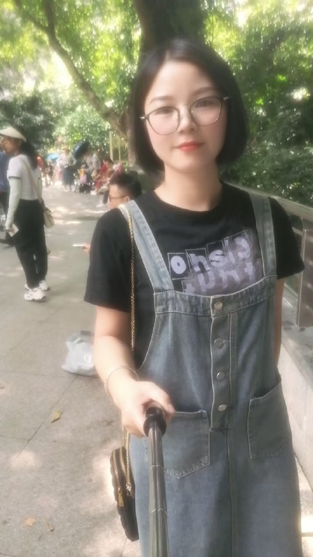 如燕的第二张照片--桂林相亲服务中心