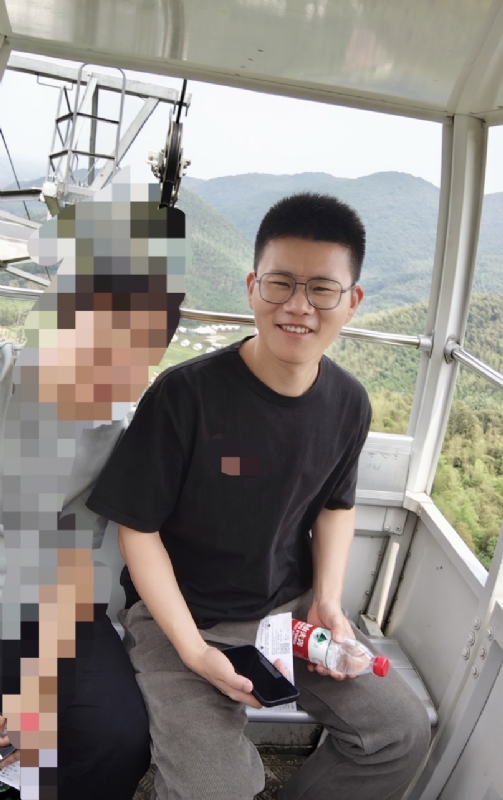 奔奔笨笨的第二张照片--桂林相亲服务中心