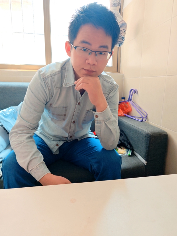 红尘一粟的第二张照片--桂林相亲服务中心