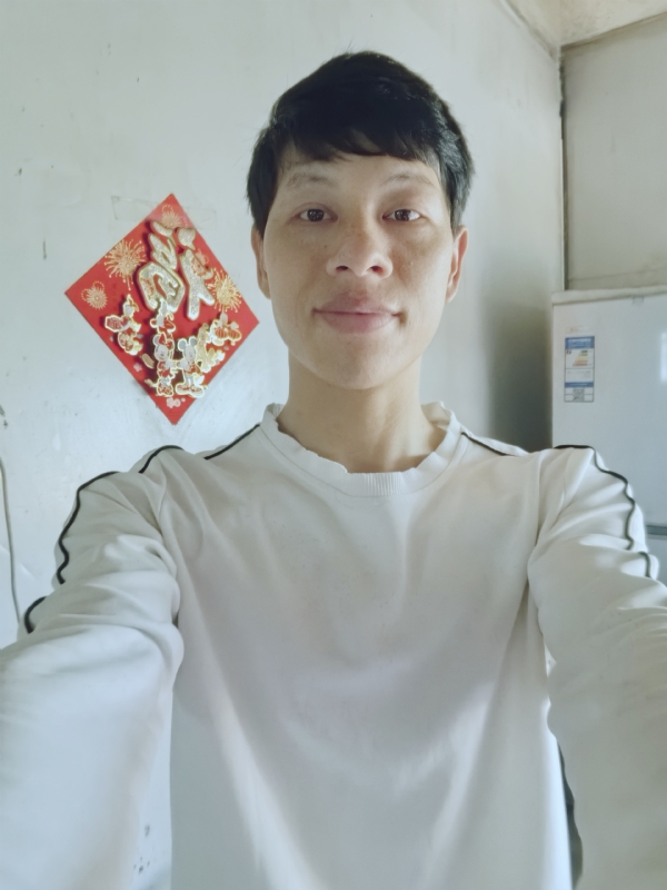 夏风微凉的第一张照片--桂林相亲服务中心