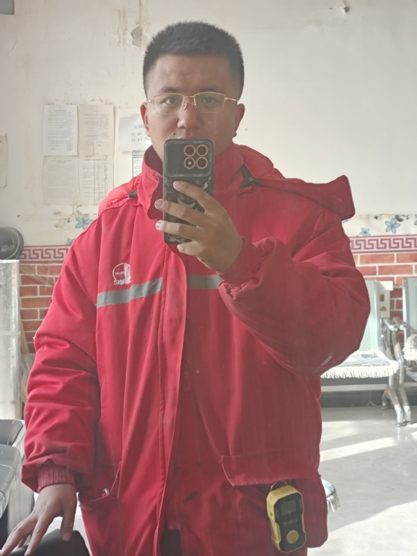 鹤某的第一张照片--桂林相亲服务中心