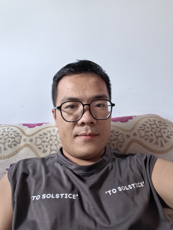 卫TF的第二张照片--桂林相亲服务中心