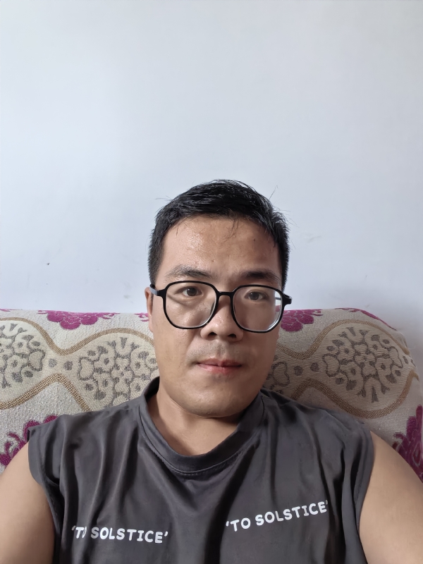 卫TF的第四张照片--桂林相亲服务中心