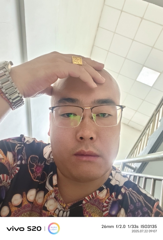 一生诺言的第五张照片--桂林相亲服务中心