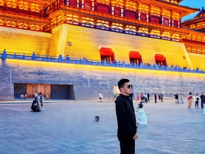 大房子的第一张照片--桂林相亲服务中心