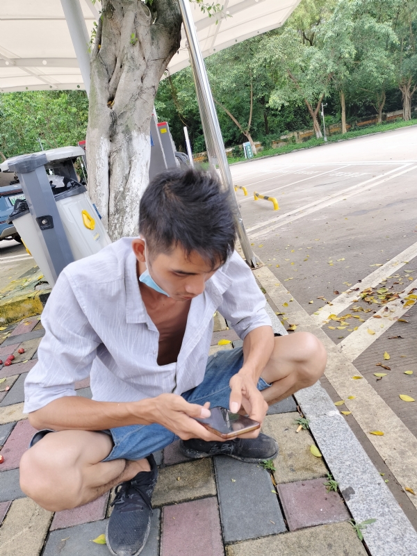 太累了的第一张照片--桂林相亲服务中心