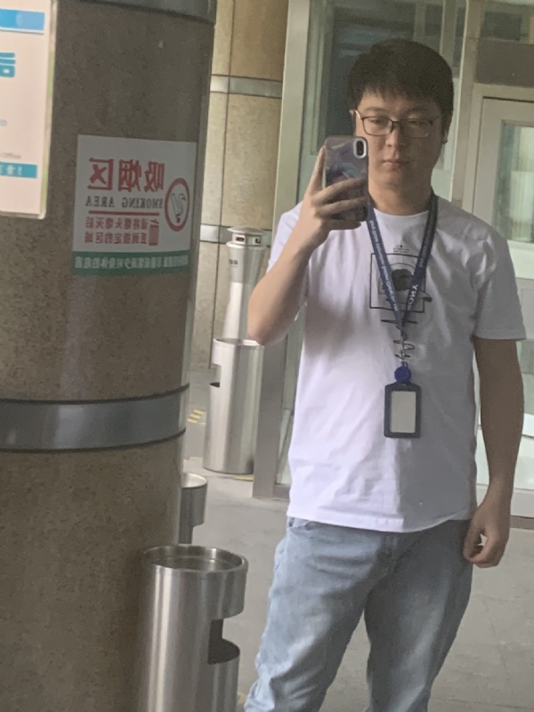 潜伏的第一张照片--桂林相亲服务中心