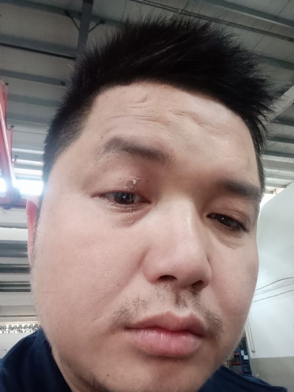 彬彬的第一张照片--桂林相亲服务中心