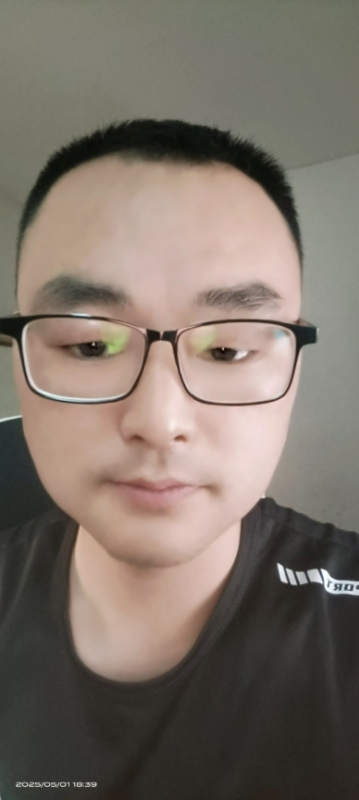 潮湿的心的第二张照片--桂林相亲服务中心